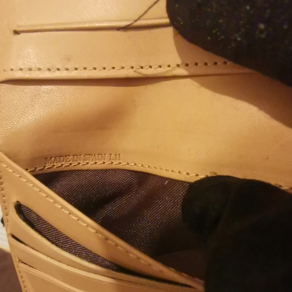 Celine Short Suede/Leather Wallet - Picture 5 of 8